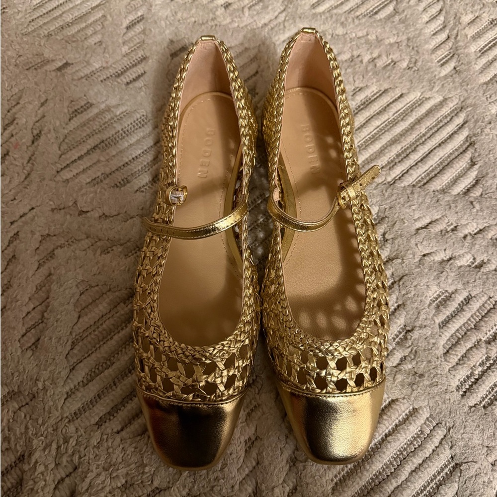 BODEN gold woven leather flats